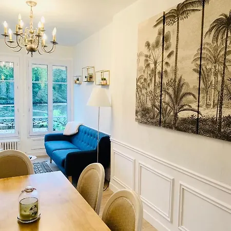 Maison De Charme Avec Vue Sur Le Chateau * 皮埃尔丰